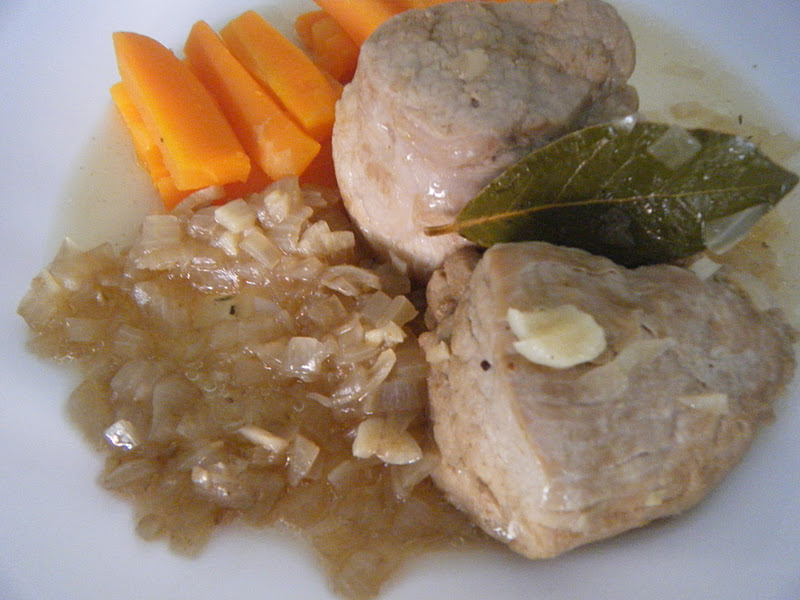 Tomillo, laurel y otras cosas de comer.: SOLOMILLO AL TOMILLO Y LAUREL