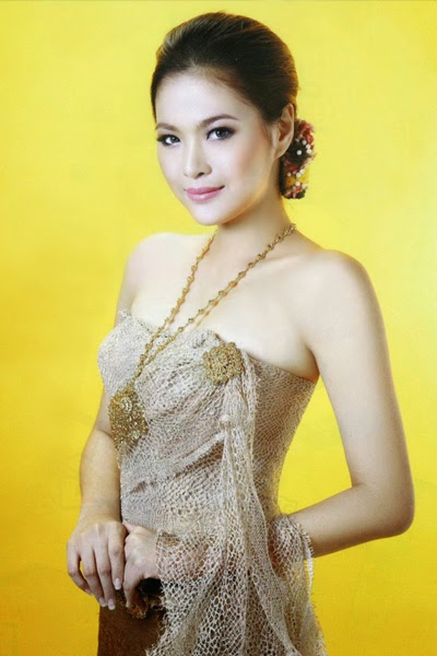 ทรงผมเจ้าสาวชุดไทย ทรงผมเจ้าสาวชุดไทย