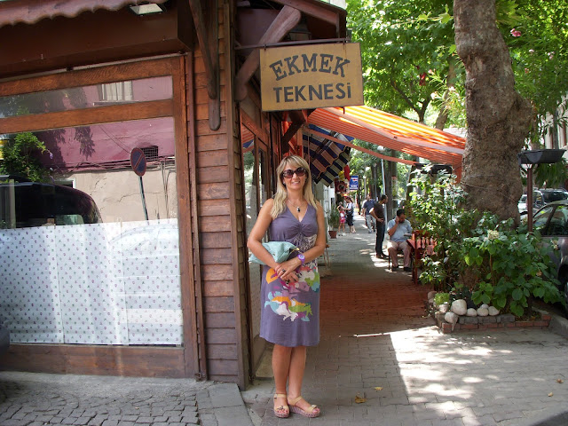 Bir Dut Masalı MELDA İLE KUZGUNCUK ve KANDİLLİ KEYFİ 2