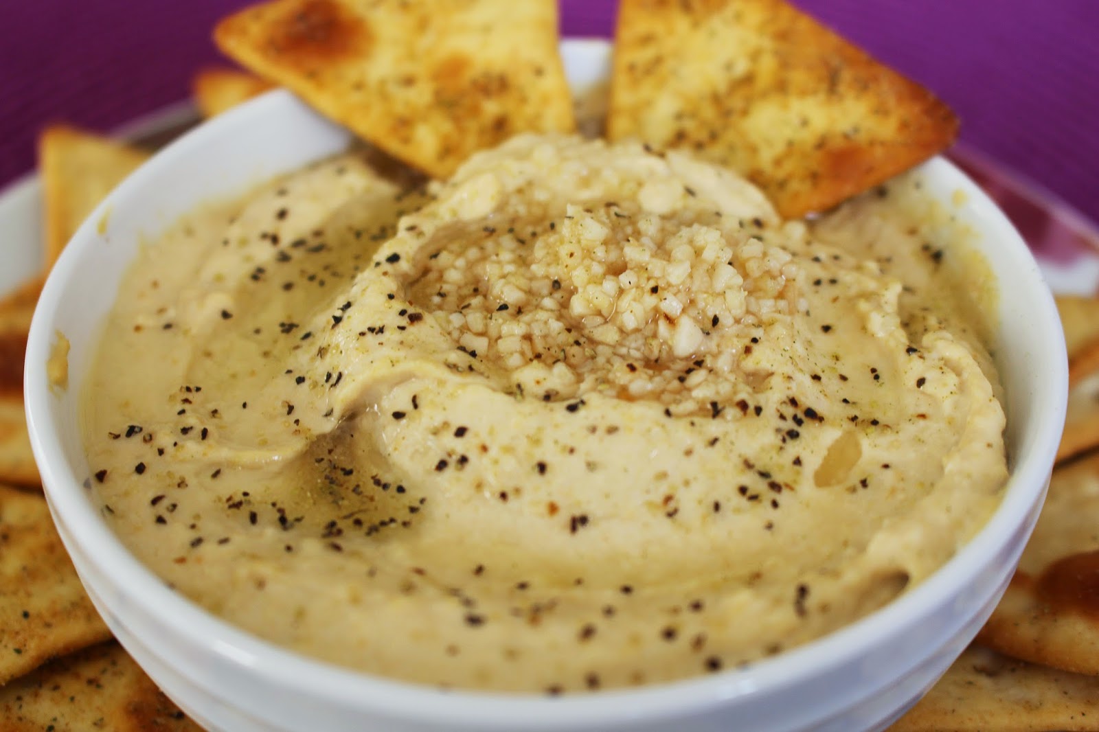 Kylee's Kitchen Classic Garlic Hummus