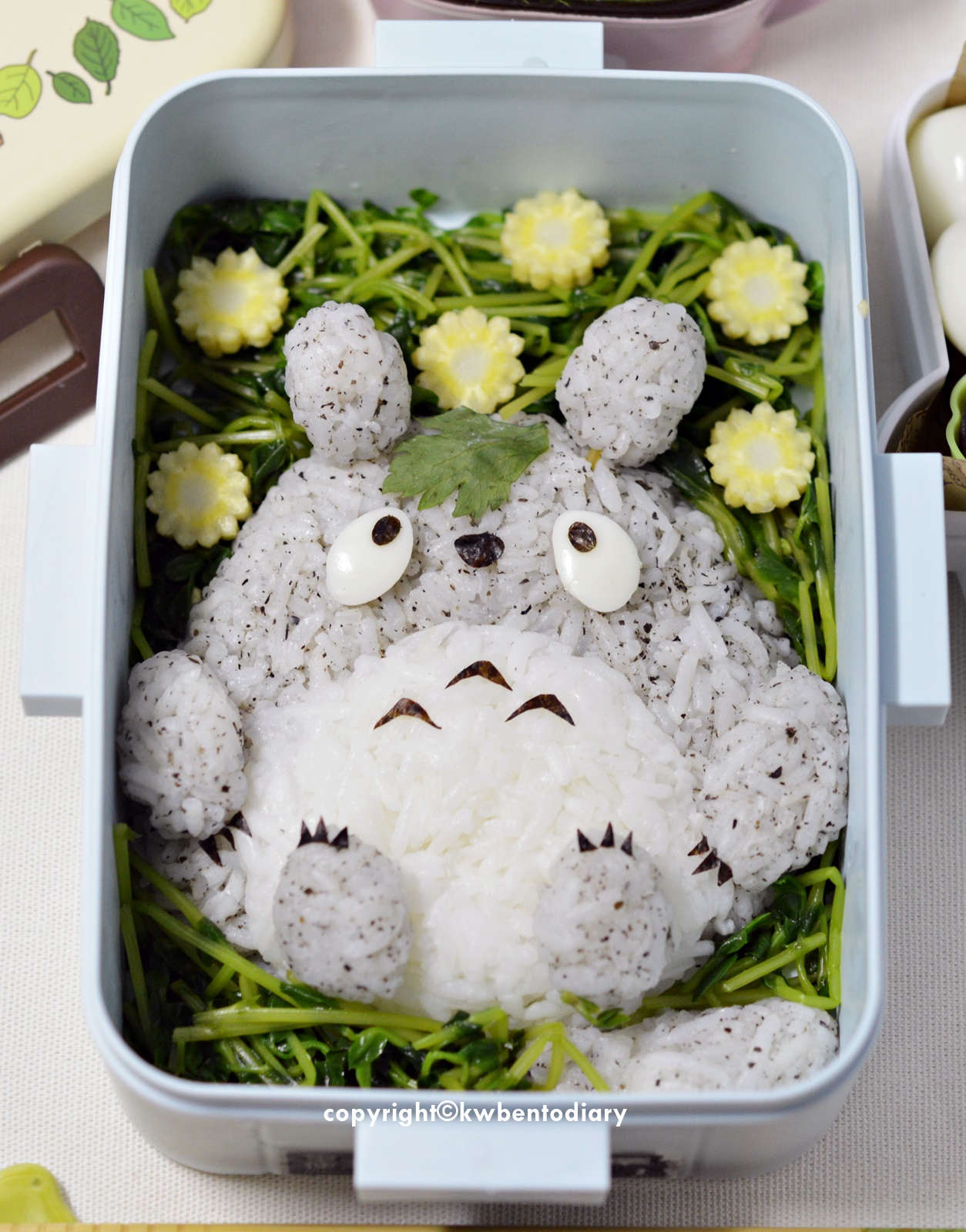 Karenwee's Bento Diary Bento2015Oct20My Neighbor Totoro Bento