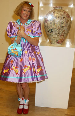 Grayson perry transvestite Trannies fucking guys videos