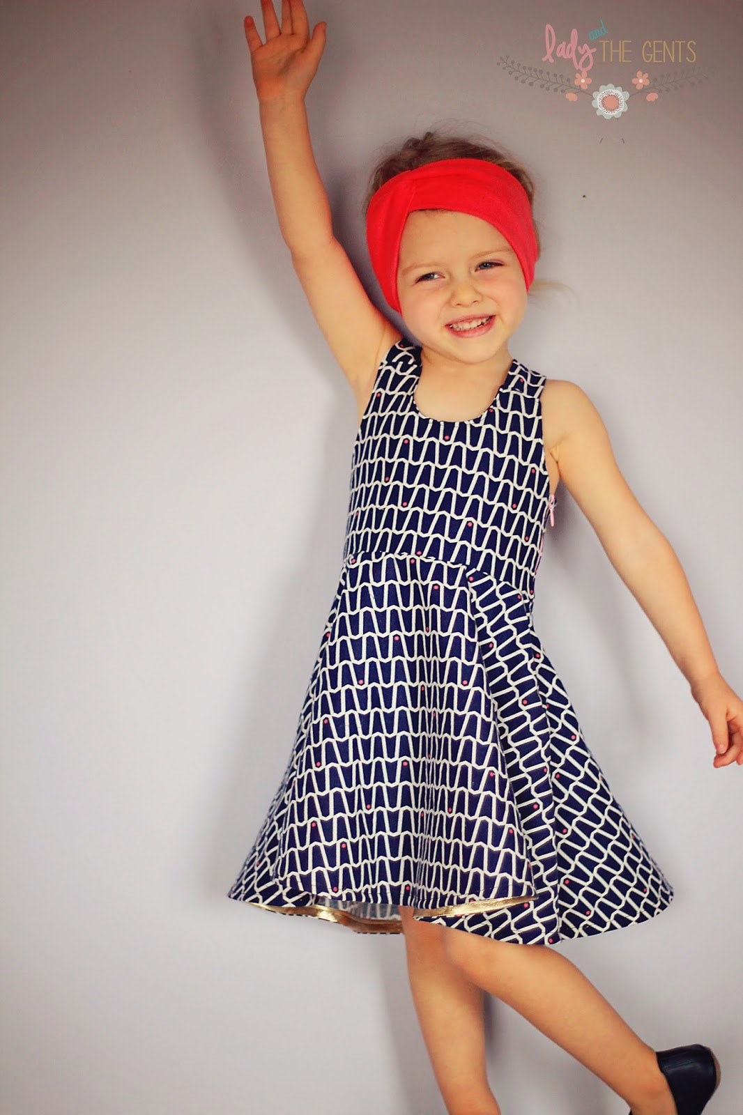 One Thimble Magazine Review {Issue 9} Lady and the gents