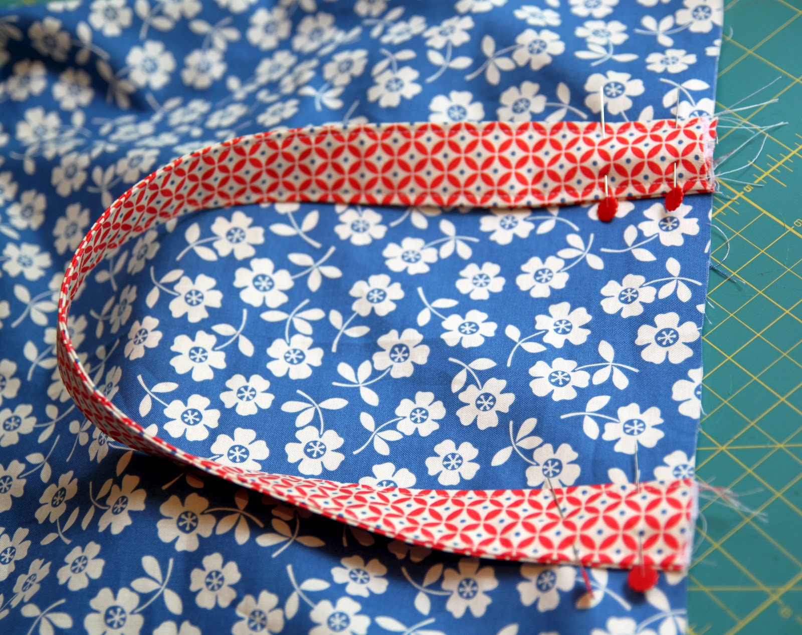 Fat Quarter Tote Bag Tutorial The Cottage Mama