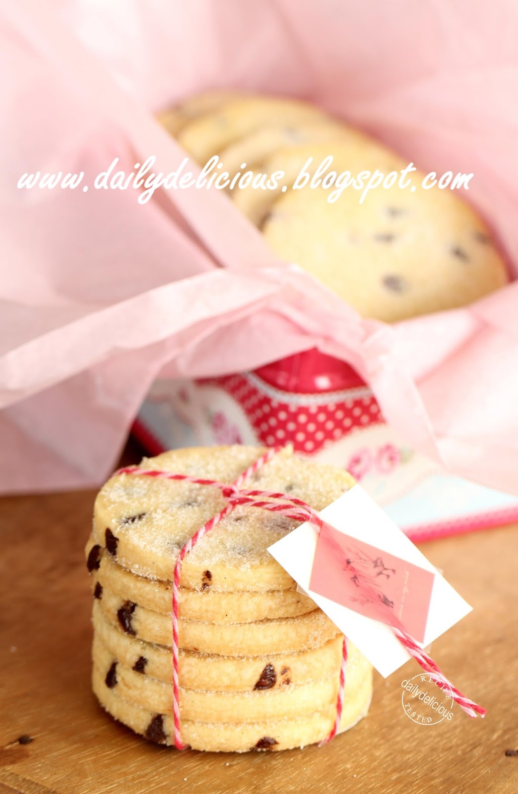 dailydelicious Chocolate chips shortbread Simply delicious