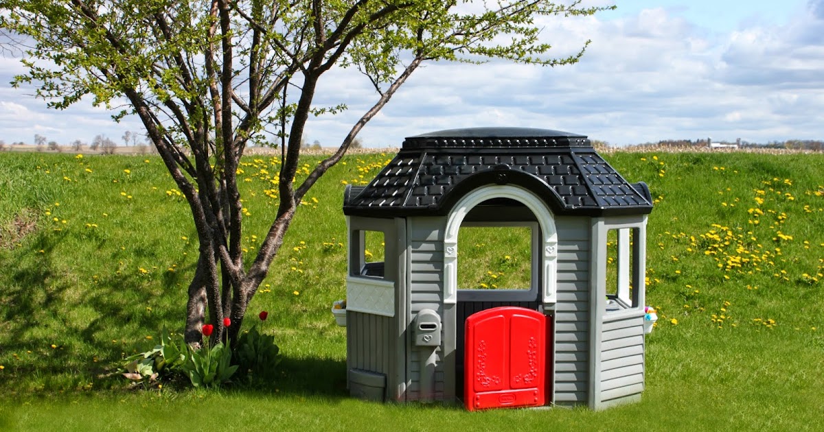 all things DIY little tikes playhouse makeover.