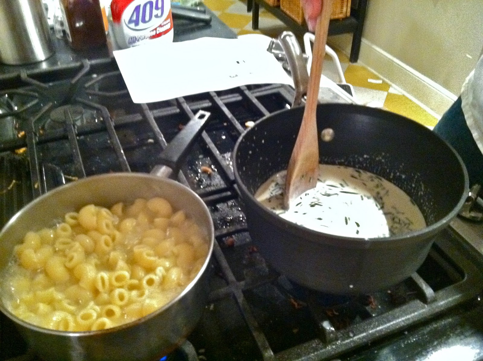 Makin' it in Memphis Make this Spinach Pasta with Chicken.