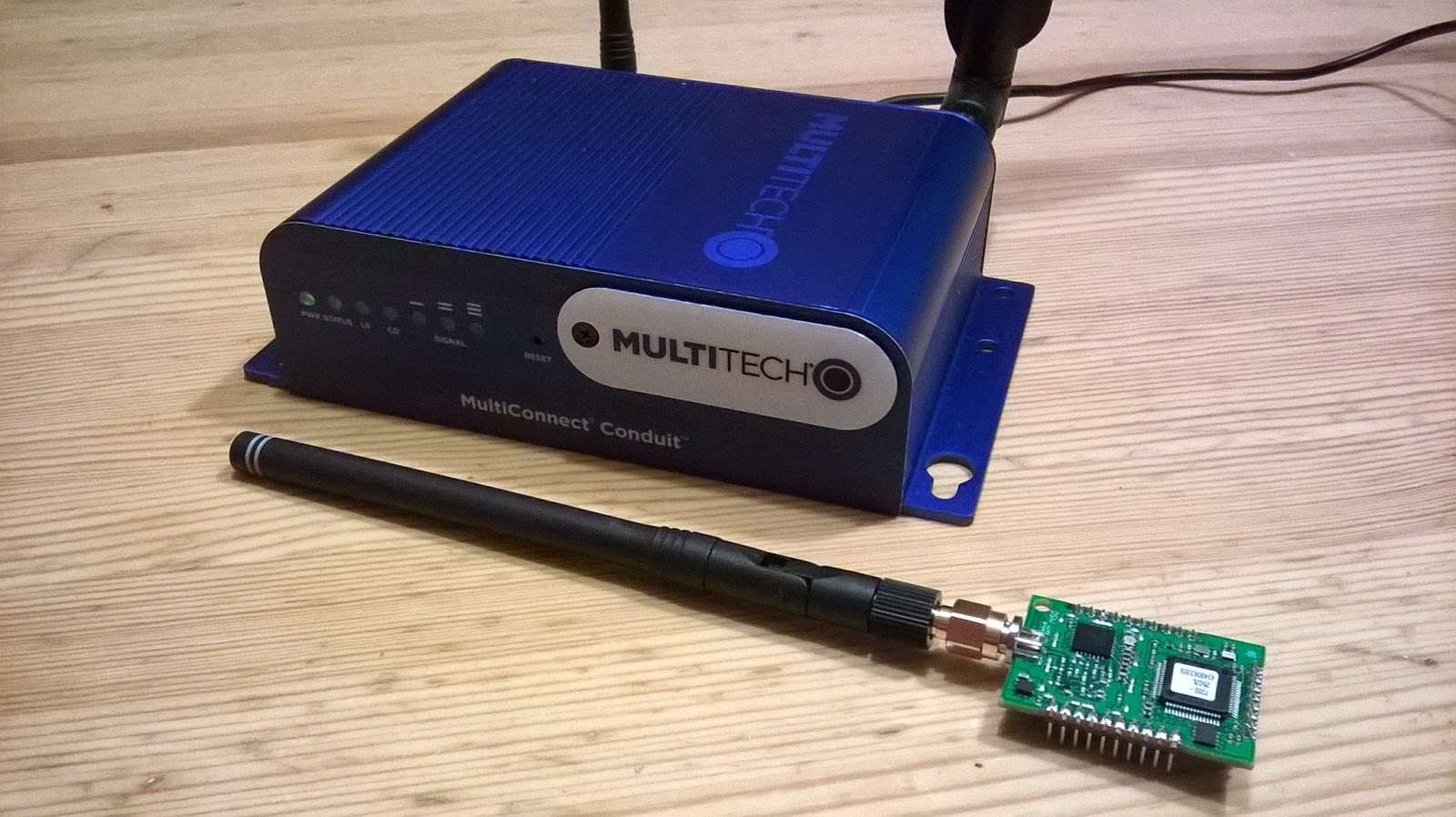 Embedded Experience LoRa Gateway with ARM mbed and IBM cloud support