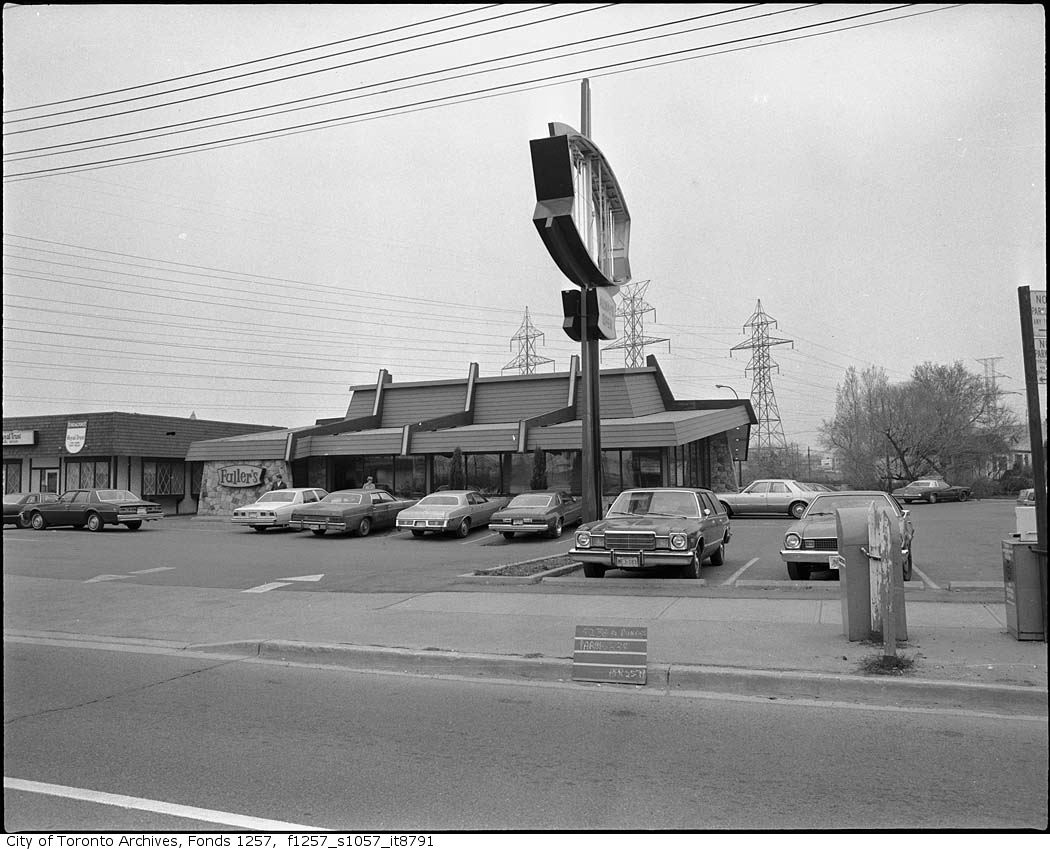 Does anyone remember Fuller's restaurant on bank street, north of Heron