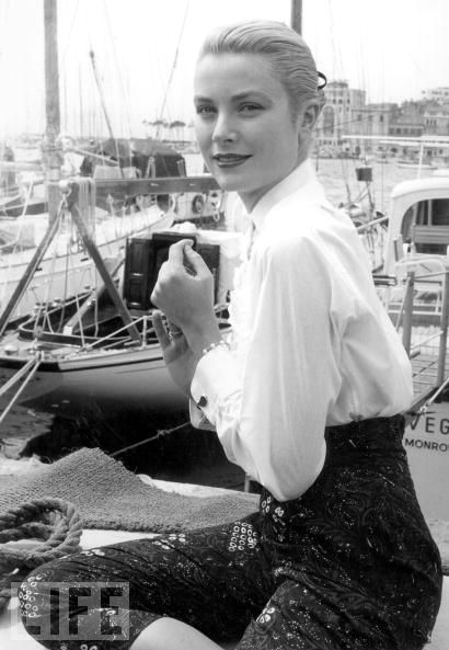 Check Out What Grace Kelly Looked Like  on 5/6/1955 