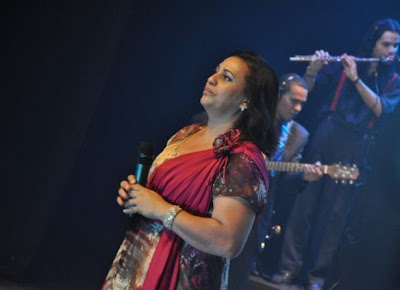 Edênia Morais - O Mover das Águas - Ao Vivo 2012 Edênia Morais - O Mover das Águas - Ao Vivo 2012