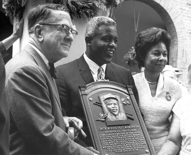 Jackie robinson essay