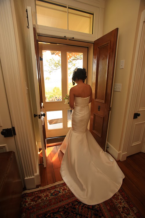 mount vernon farm bride waiting to walk mount vernon farm bride waiting to walk