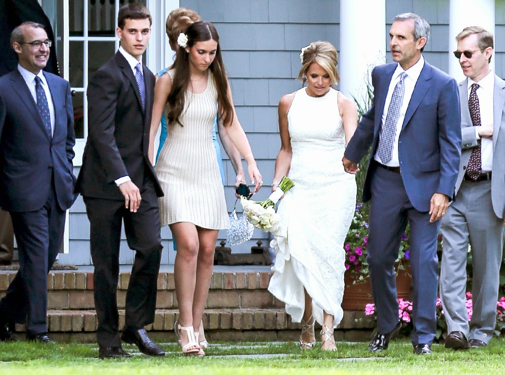 katie couric queen elizabeth red carpet wedding katie couric and john molner red katie couric queen elizabeth red carpet wedding katie couric and john molner red