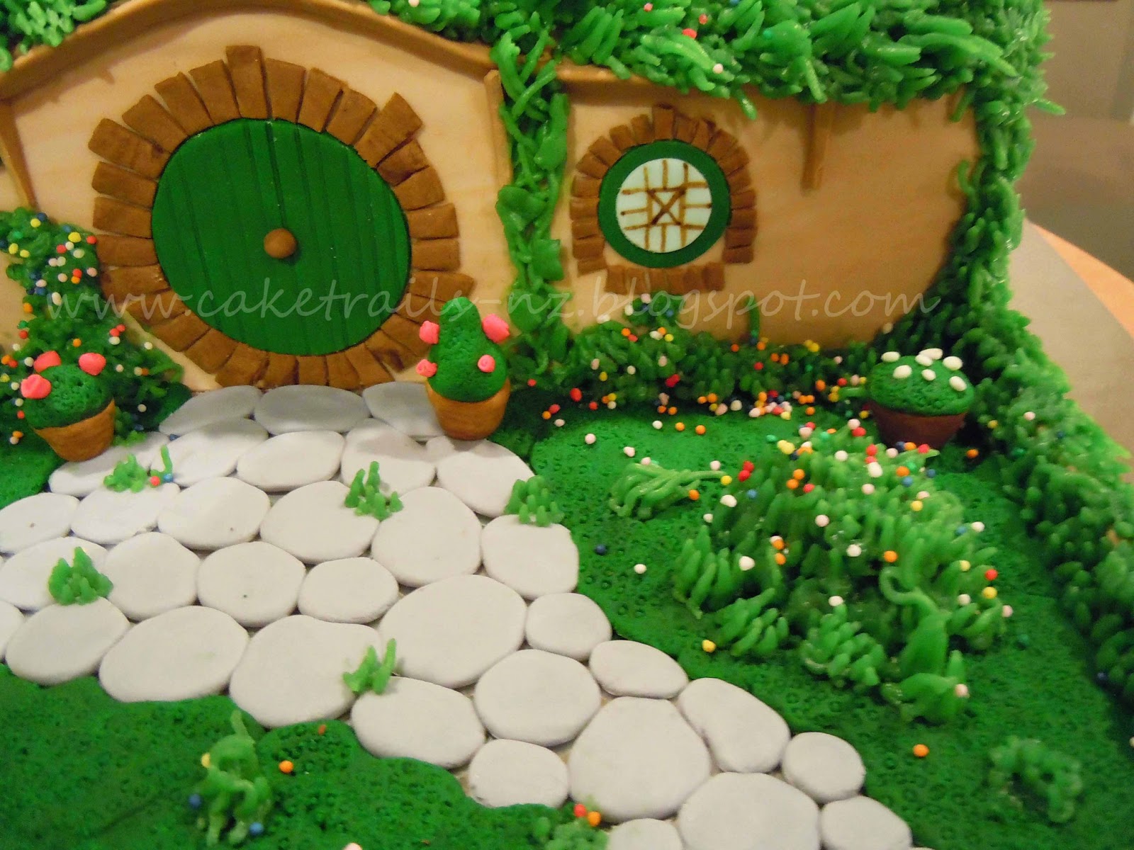 Cake Trails Hobbit Hole Bag End Cake