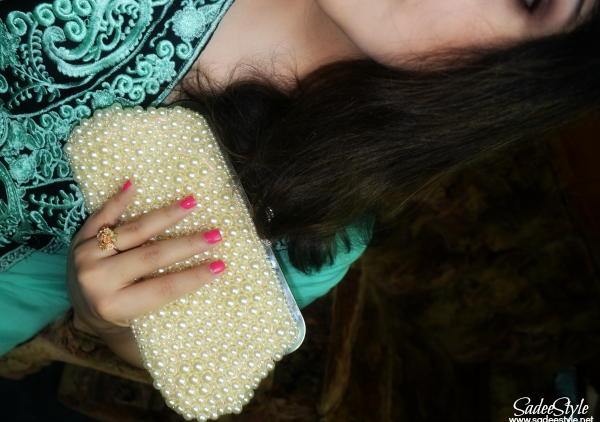 Princess Style wedding clutch with pearls