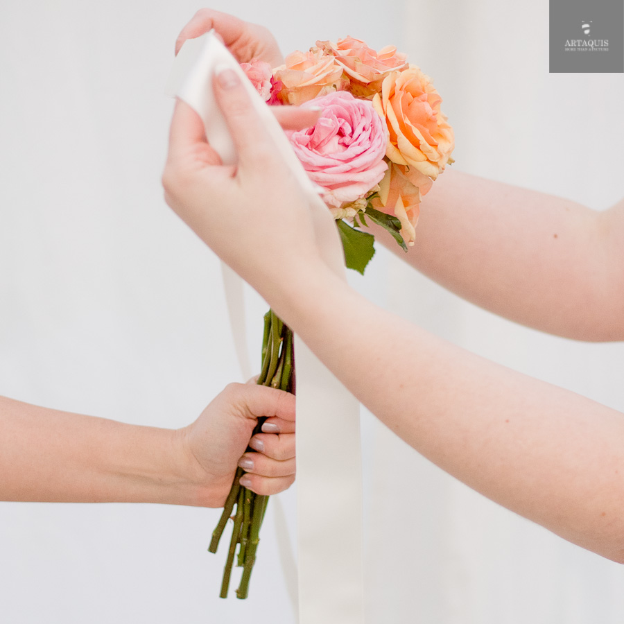 A DIY bouquet tutorial with fourseasons dekoration - 7
