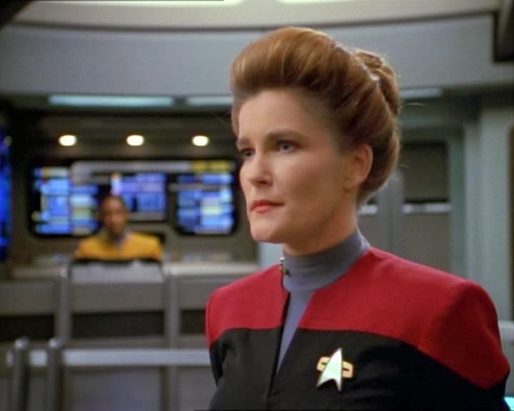 My Year Of Star Trek A Tribute To Janeway's Hair