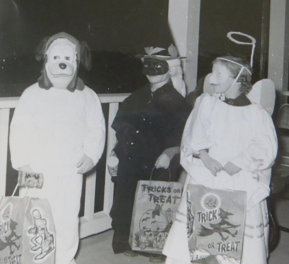 Hauntingly Good and Vintage Recipes from Long Ago History of Popcorn