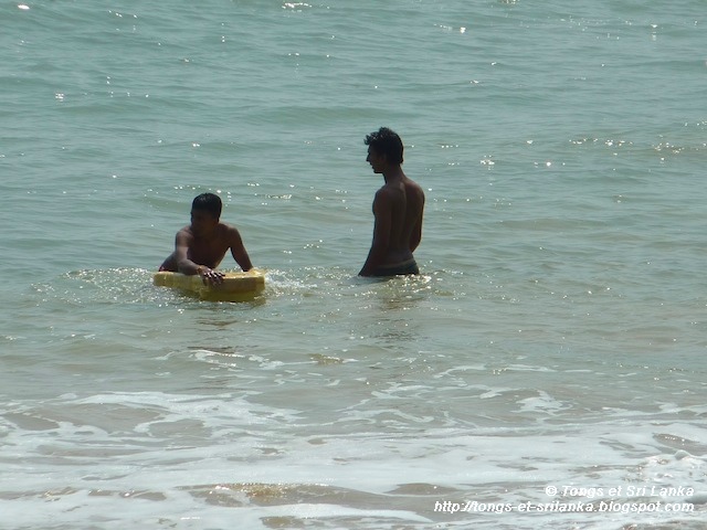 surf a tangalle au Sri Lanka