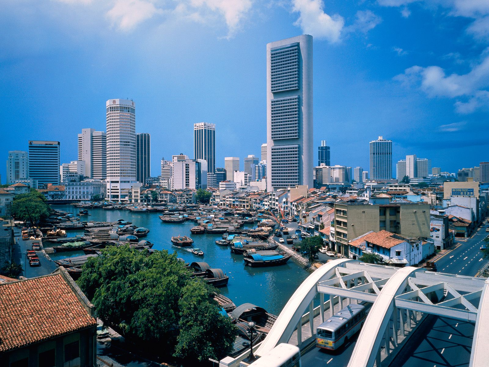 http://4.bp.blogspot.com/-HZLdFcYJgek/TirjfadYmwI/AAAAAAAAH8U/arYlGPDfMsg/s1600/www.cbaw.co.cc+-+Asia+Best+Tourist+Place+To+Visit+HD+Wallpaper+%252818%2529.jpg