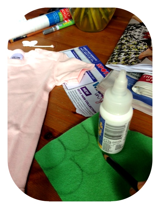 Emmie Loves..... Petal Onesie Tutorial