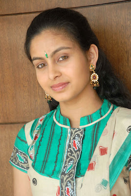 tamil actress abhinaya 