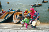 Water Taxis in Kampong Ayer Brunei Darussalam Water Taxis in Kampong Ayer Brunei Darussalam
