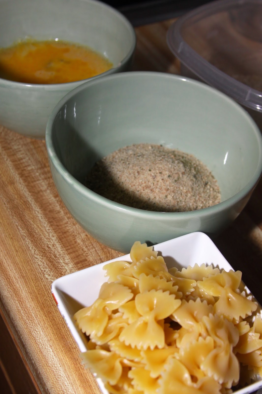 For the Love of Food Cheesy Spinach and Artichoke Dip with Fried Bow