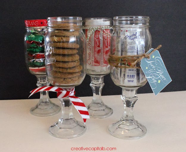 Capital B Mason Jar Wine Gles Christmas Style Earlier This Year I Took A Page From The Robertson Family Themselveade My Own Mason Jar Wine Gles Think They Might Just Be One Of Favorite