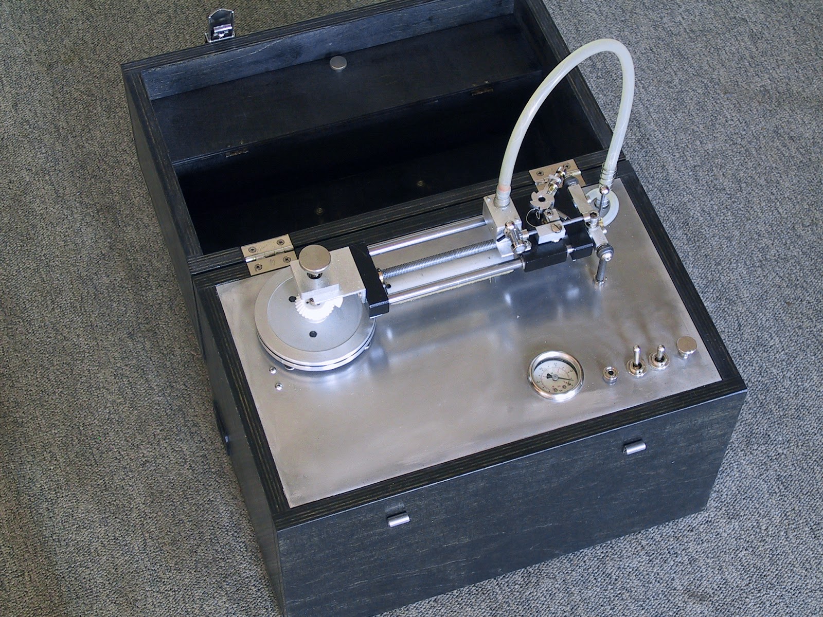 truefi A Record Washing Machine for the Vinyl Collector