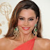 Emmy Awards : Sofia Vergara Dazzles in Jaw-Dropping Vera Wang Gown
