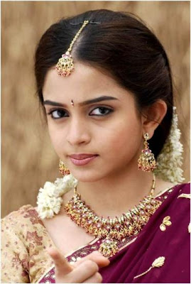 Priyamani Drona Hot
