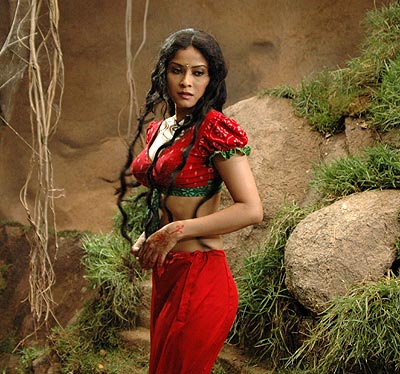 Bengali Actress In Beautiful Half Red Saree Hot Photo Gallery | Nandana