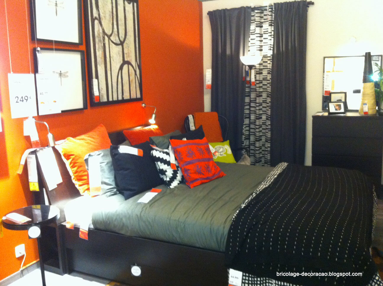 Quarto De Casal Em Tons De Laranja E Preto Sugest O Ikea Casa E ~ Quarto Azul E Laranja E Modelos Quarto De Casal Quarto De Casal Em Tons De Laranja E Preto Sugest O Ikea Casa E ~ Quarto Azul E Laranja E Modelos Quarto De Casal
