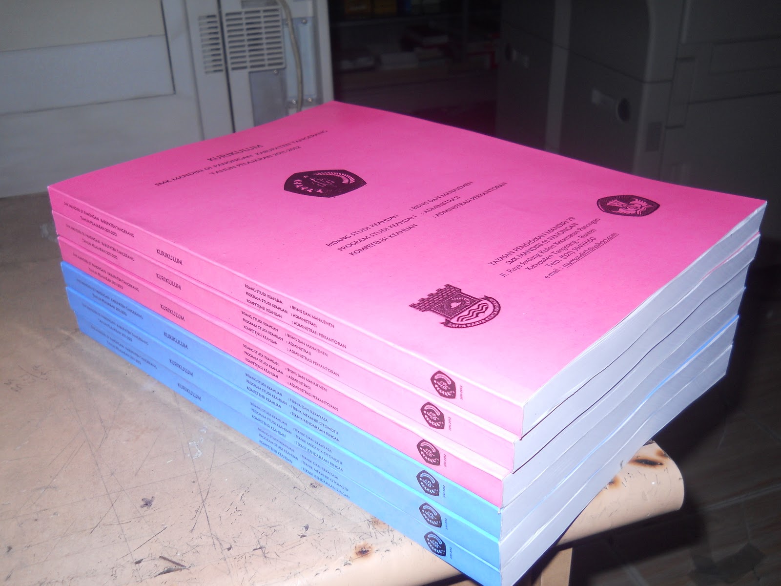 toko ridho copy centre JILID HARD COVER UNTUK SKRIPSI DLL