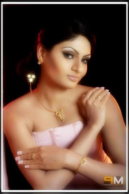 Roshel_Liyanage Roshel_Liyanage