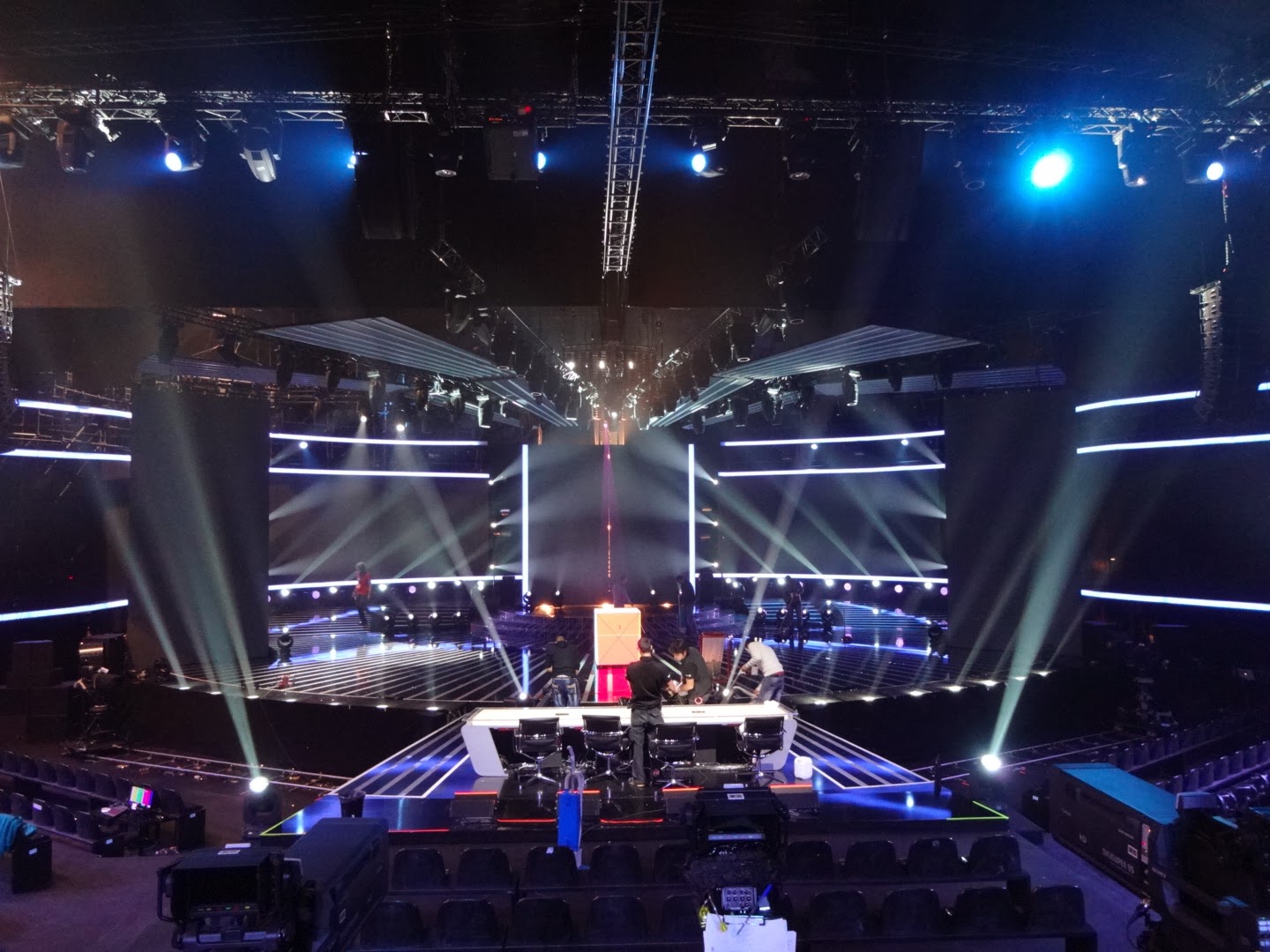 X Factor 2013 Italia terza puntata backstage con Testanera e show. Il