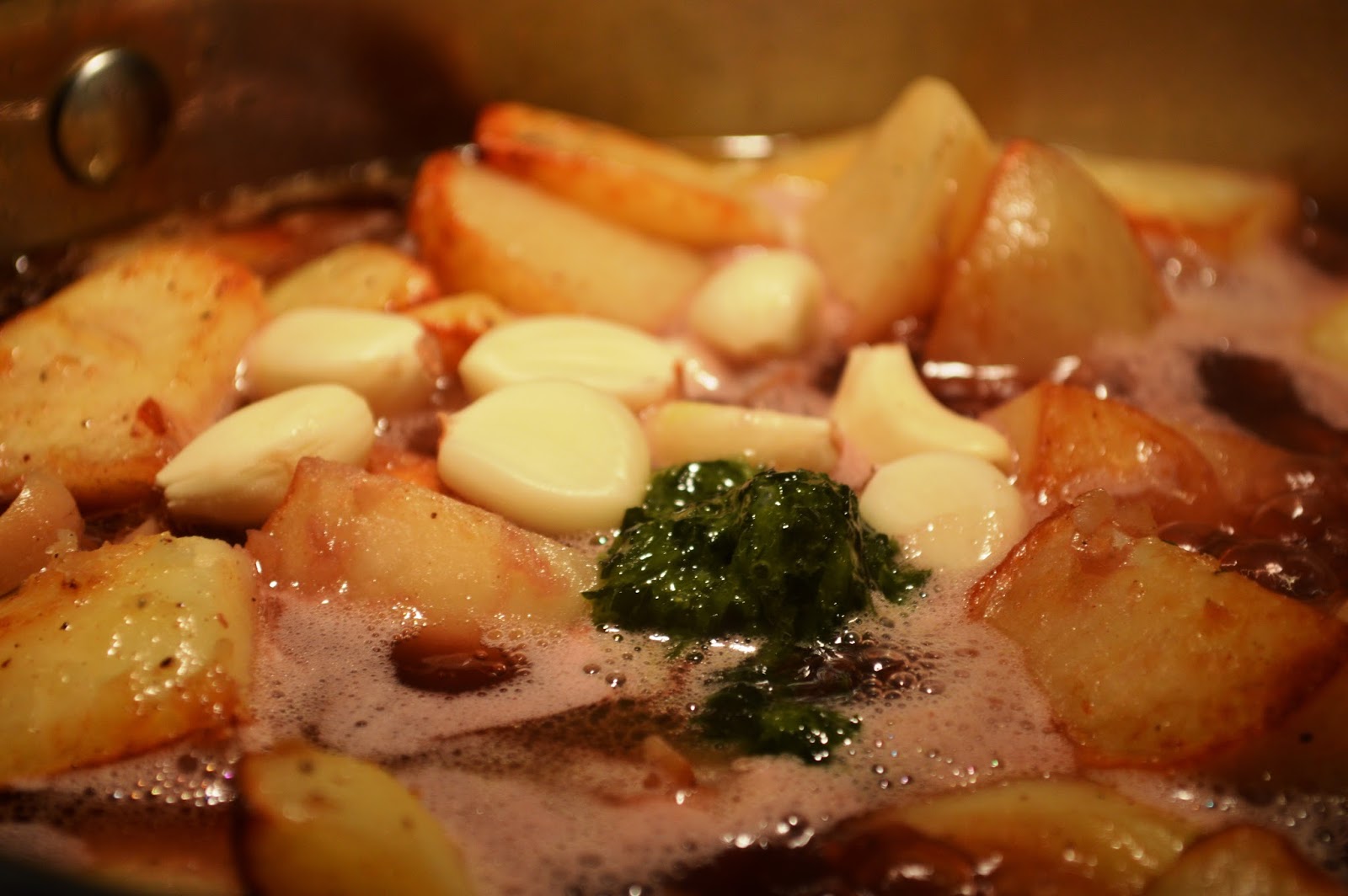 Clever Soiree Red Wine Potatoes