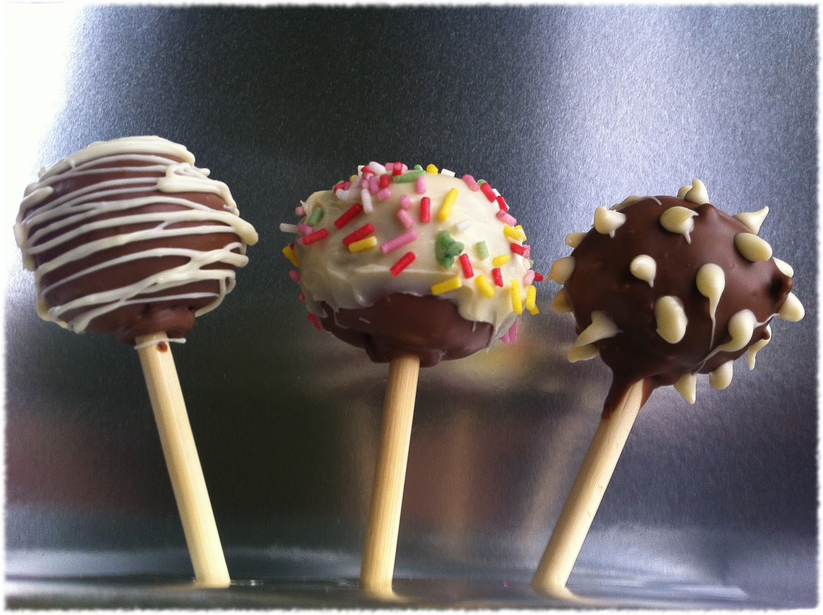 FERRER CAKES CAKE POPS DE CHOCOLATE