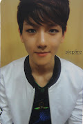 Baekhyun (baekhyun photocard)