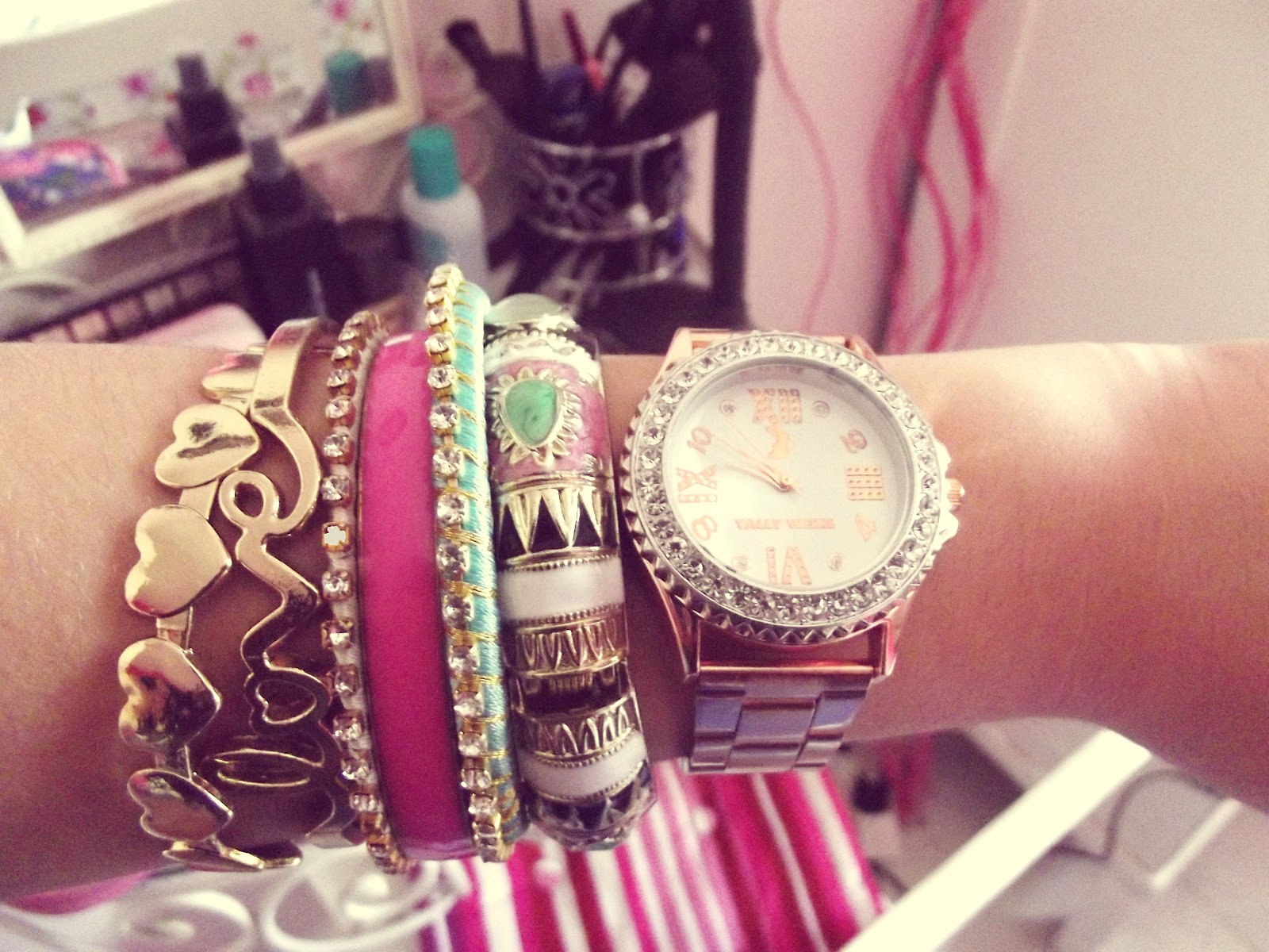 Arm Candy