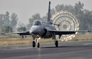 JF-17+Thunder+from+No.+26+16+Squadron+Black+Panthers++Pakistan+Air+Force+(PAF)+fighter+duabi+air+show+Pakistan+Air+Force180km+range+C-802A+Anti-ship+Missile,+SD-10A+BVRAAM,+PL-5E+II+WVRAAMLS-6+LT-2LS-500Jcm400+201314151617+(1+(14).jpg