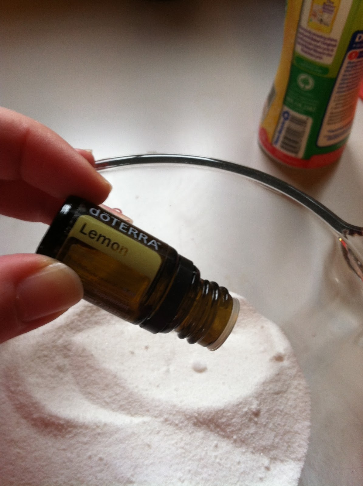 Essential8 Natural Products DIY Dishwasher Detergent Tutorial