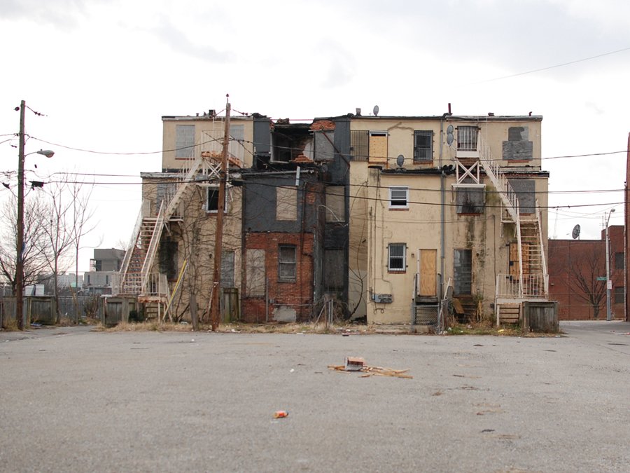 THOUGHTS ON ARCHITECTURE AND URBANISM The City of Baltimore is dealing