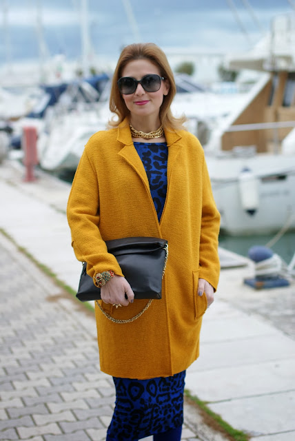 yellow coat, glamorous dress, Bankfashion.co.uk dress, animal print bodycon dress, Fashion and Cookies, fashion blogger