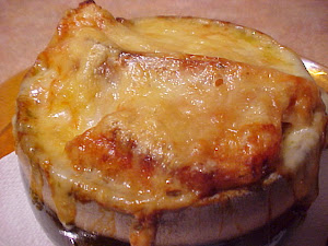 Soupe gratinées Lyonnaise aux oignons