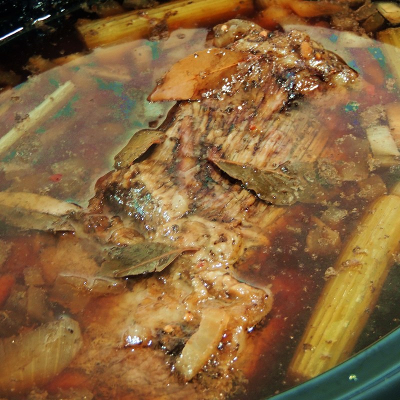 Reuben Sliders (with Slow Cooker Corned Beef) Bobbi's Kozy Kitchen