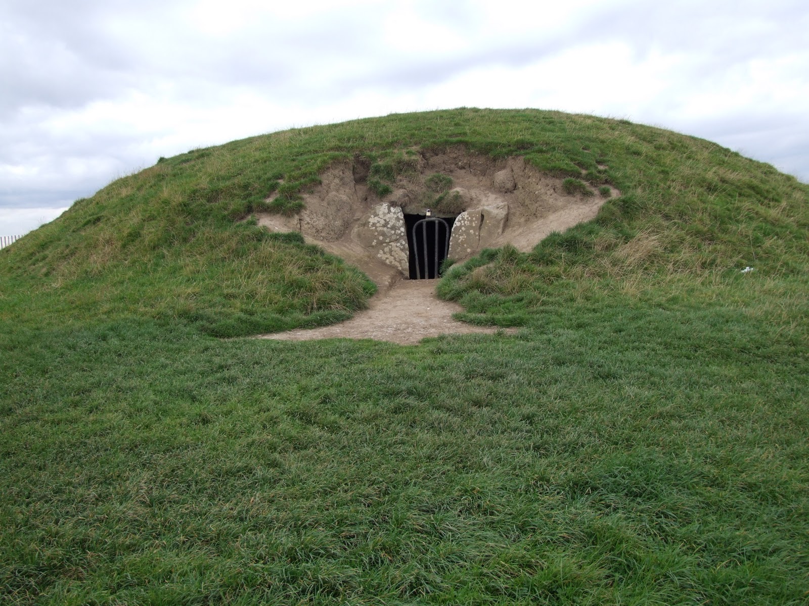 Holy Well Well of the White Cow, Tara Hill