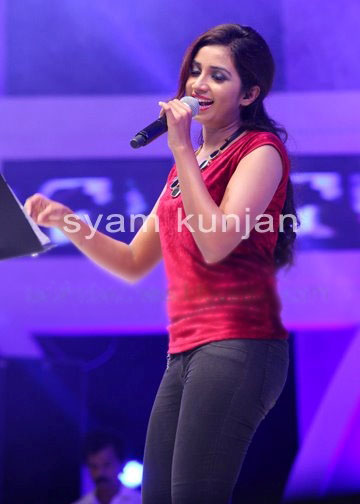 Shreya Ghoshal Hot Sexy Beautiful Photos